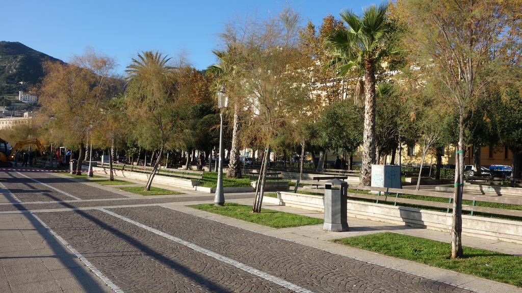 B&B Centrale Salerno Exterior photo